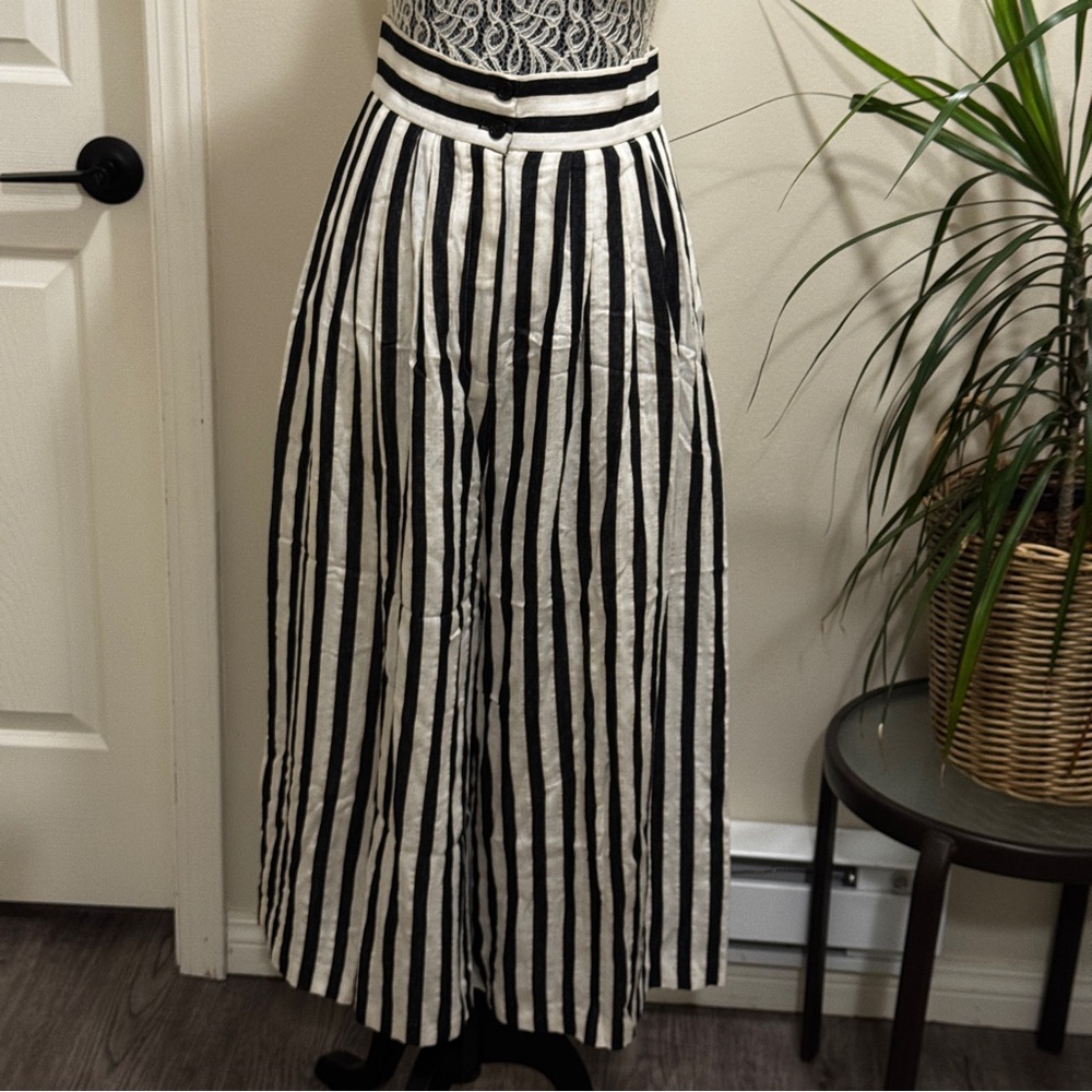 H&M Striped Black and Cream/White Linen Pants